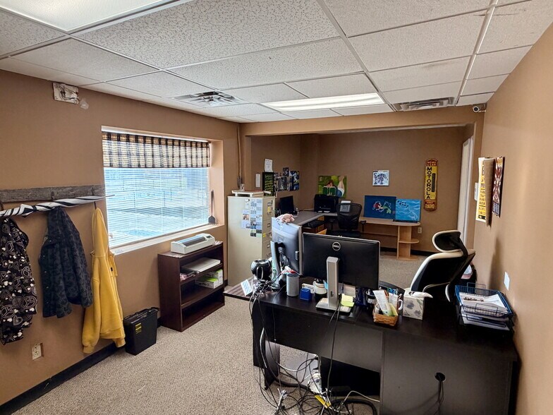 More Photos Of 75 United Dr, Jackson Warehouse For Sale