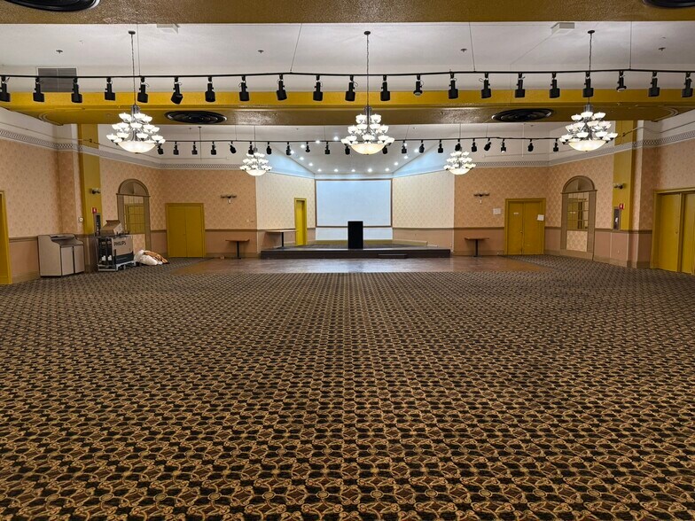 More Photos Of 4219 E Waterloo Rd, Stockton Hotel For Sale