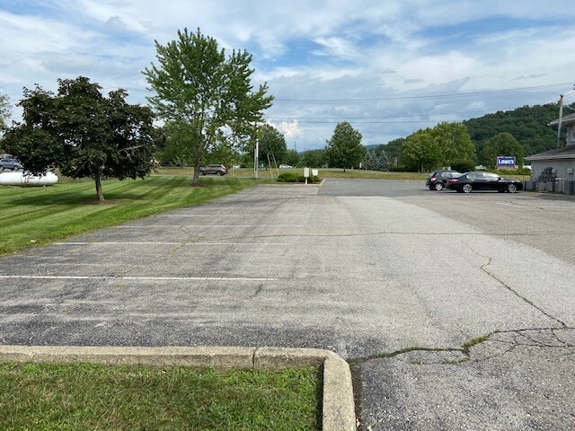 More Photos Of 652 Rt-299, Highland Medical For Lease