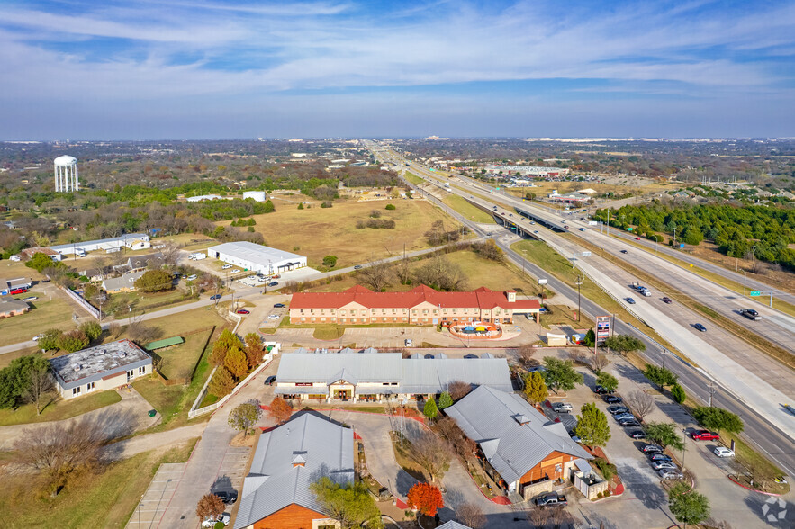 More Photos Of 1439 N Highway 67, Cedar Hill Hotel For Sale