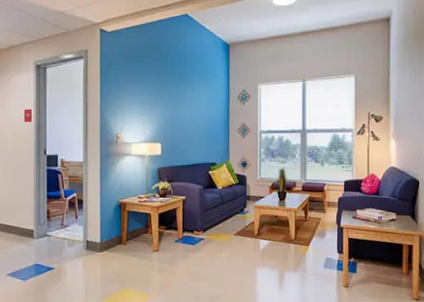 More Photos Of 50 Sunset Ln, Paxton Schools For Sale