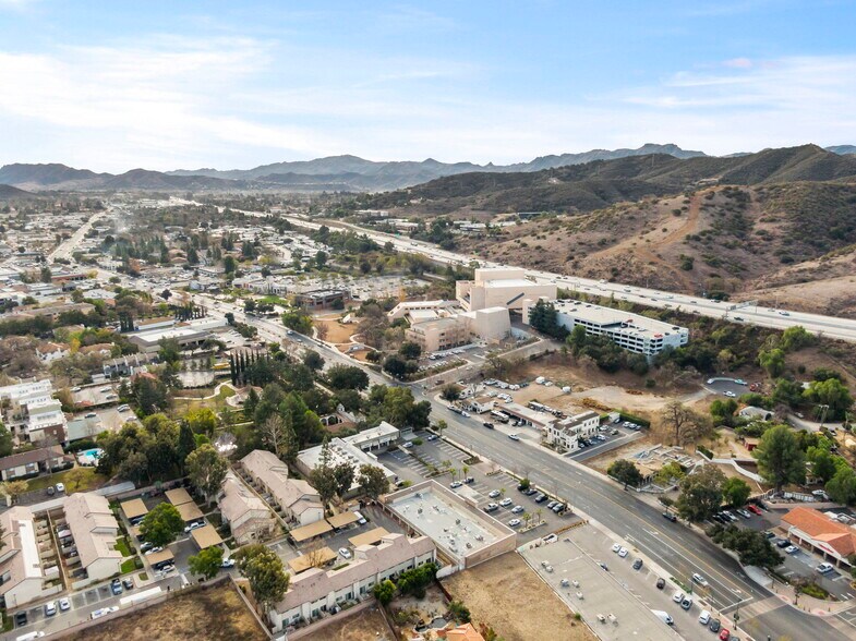 More Photos Of 1801-1819 E Thousand Oaks Blvd, Thousand Oaks Unknown For Lease