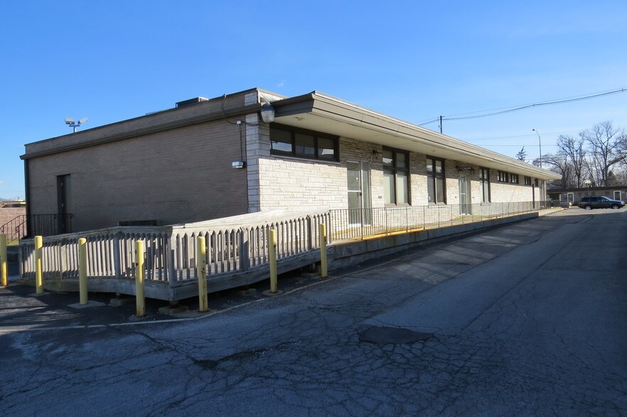 More Photos Of 513 Ridge Rd, Munster Medical For Lease