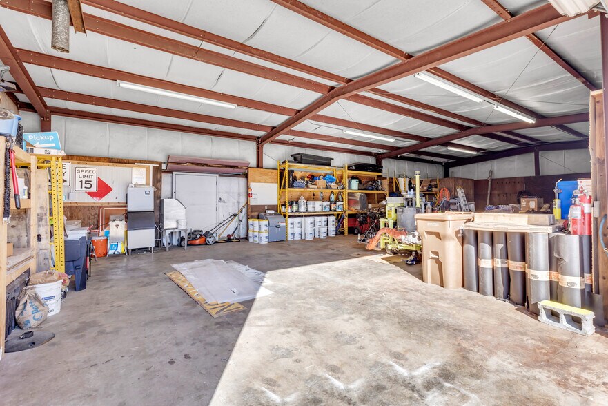 More Photos Of 10281 3rd Ave, Diberville Flex For Sale