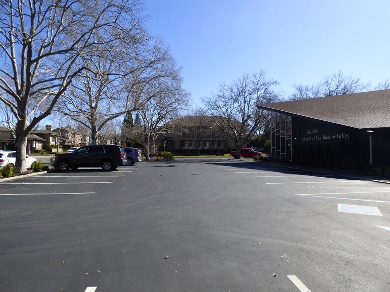 More Photos Of 825 Hartz Way, Danville Medical For Sale