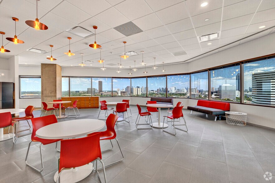 More Photos Of 2603 Augusta Dr, Houston Office For Lease