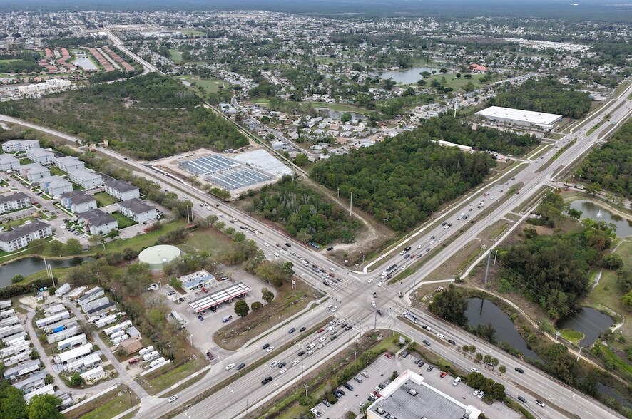 More Photos Of 3856 Del Prado N blvd, Cape Coral General Retail For Lease