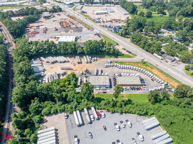 Primary Photo Of 4382 Moreland Ave, Conley Warehouse For Lease