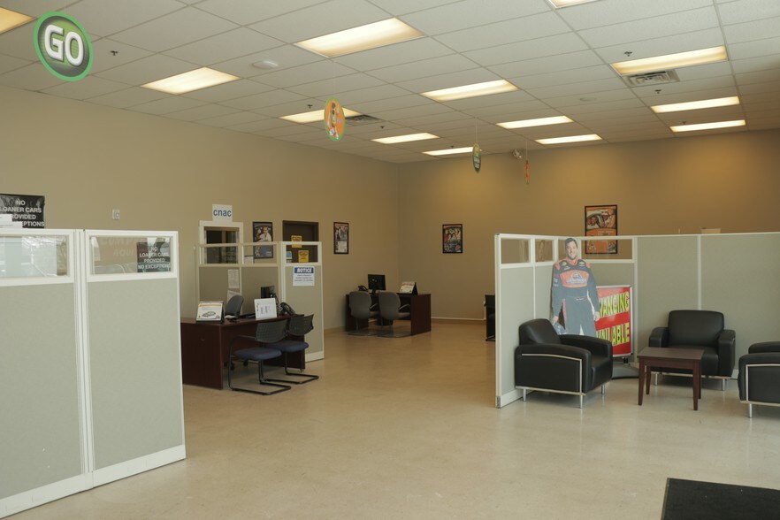 More Photos Of 1225 Route 9 N, Old Bridge Auto Repair For Lease