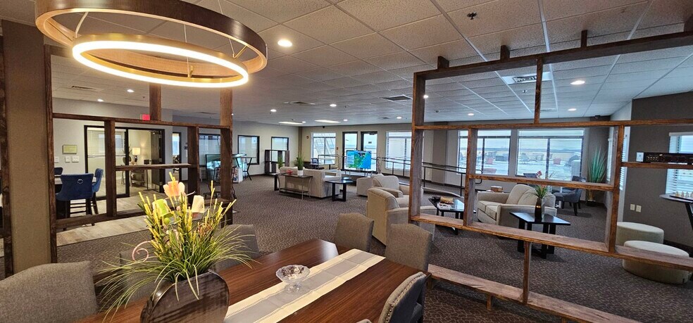 More Photos Of 100 N Main St, Oshkosh Apartments For Lease