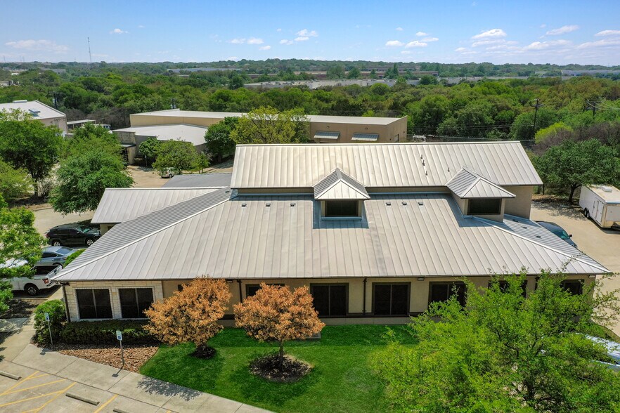 More Photos Of 12703 Spectrum Dr, San Antonio Loft Creative Space For Sale