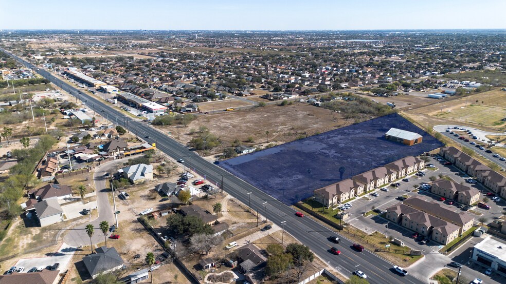 More Photos Of 2301 W Mile 3 Rd, Mission Flex For Sale