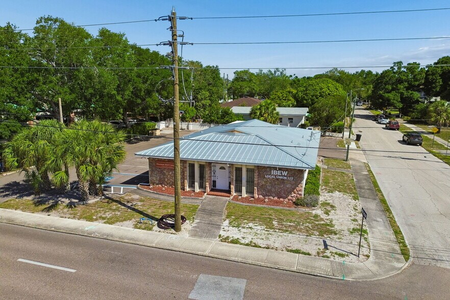 Primary Photo Of 1401 9th Ave N, Saint Petersburg Medical For Sale