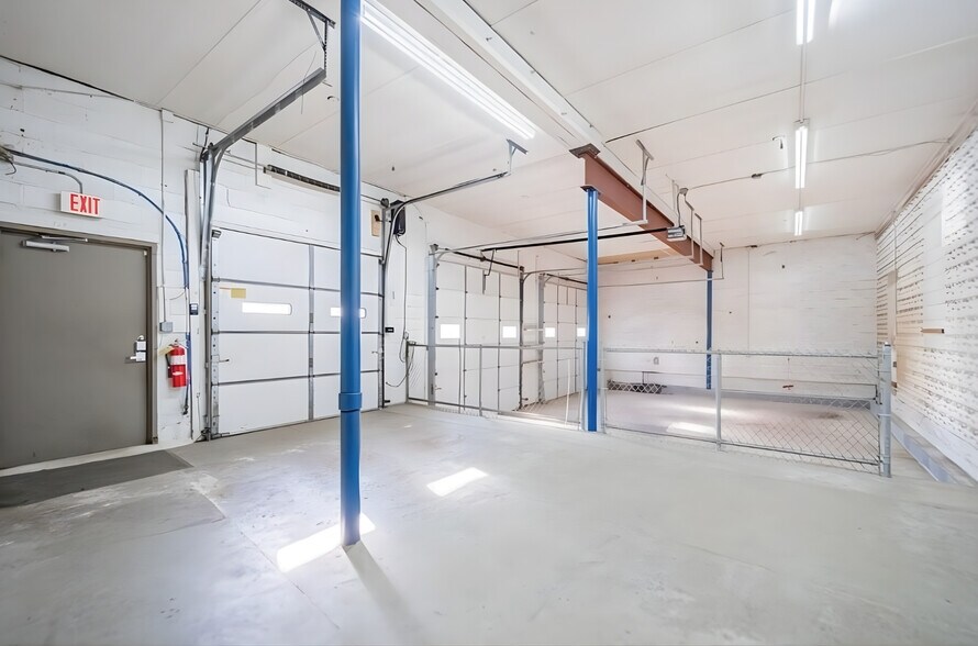 More Photos Of 324 Ringwood Ave, Pompton Lakes Light Manufacturing For Lease