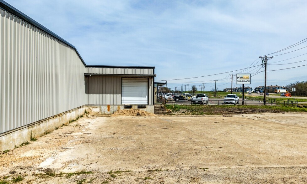 More Photos Of 5888 Hwy 66, Greenville Warehouse For Lease