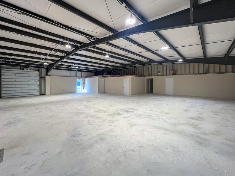 More Photos Of 4748 Franchise St, North Charleston Distribution For Lease