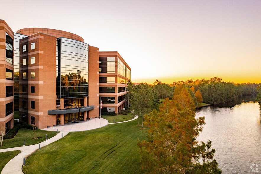 More Photos Of 2300 Discovery Dr, Orlando Office For Lease