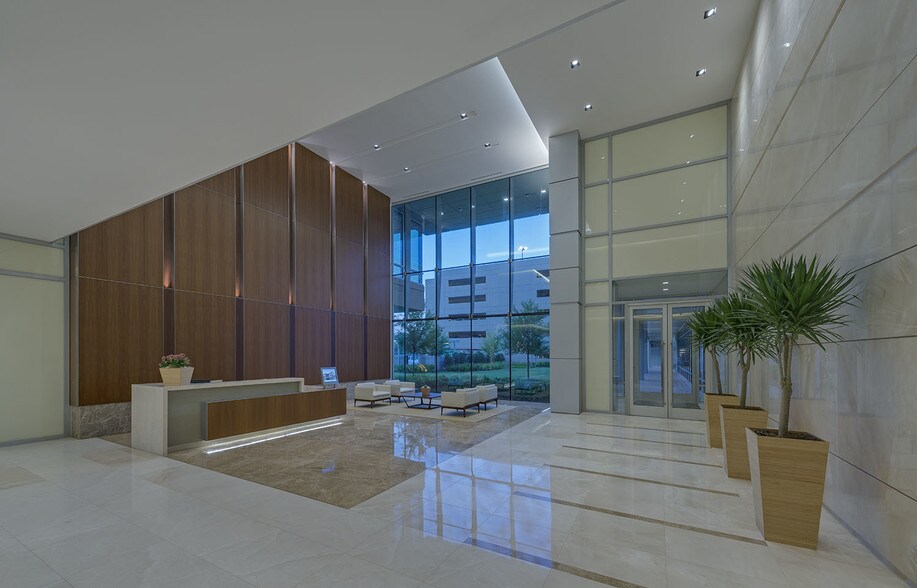 More Photos Of 3600 W Sam Houston Pky S, Houston Office For Lease