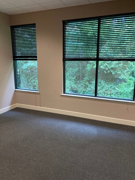 More Photos Of 1500 Mahan Dr, Tallahassee Office For Lease