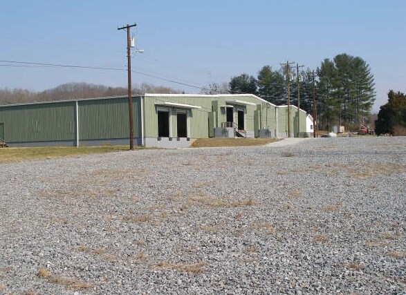 More Photos Of 3100 S Hwy 226, Marion Light Manufacturing For Lease