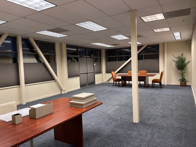 More Photos Of 103 Shoreline Pky, San Rafael Office For Lease