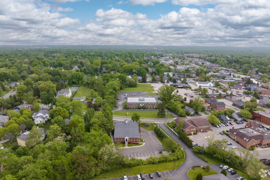 More Photos Of 7775 Cooper Rd, Montgomery Office For Lease