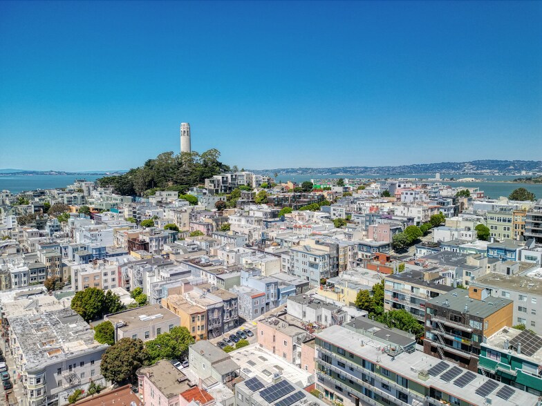 More Photos Of 447-451 Green St, San Francisco Apartments For Sale