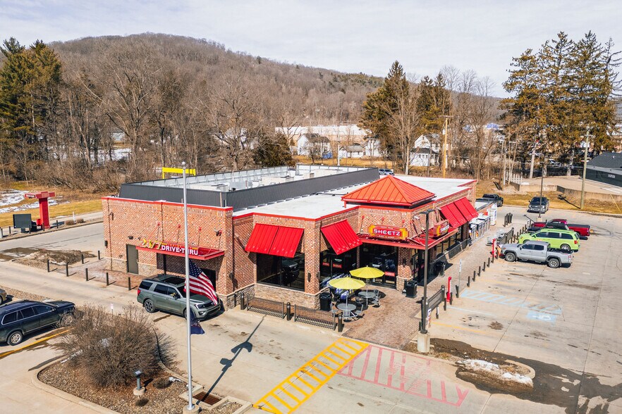 More Photos Of 2425 Market St, North Warren Convenience Store For Sale