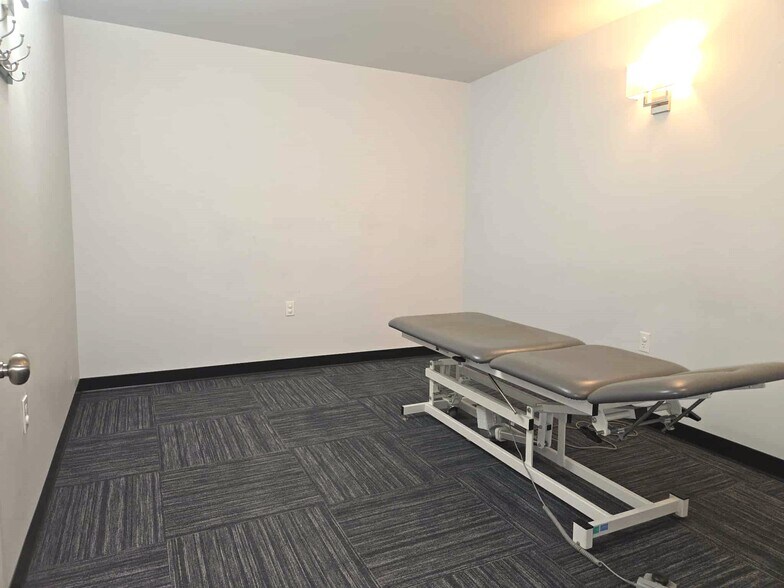 More Photos Of 3745 Harrison Ave, Butte Storefront For Lease