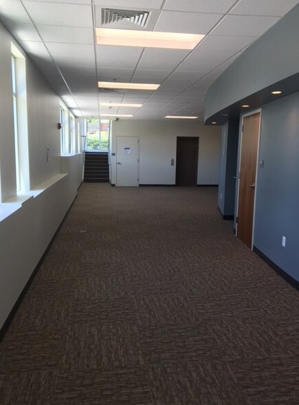 More Photos Of 661 Centre St, Brockton Medical For Sale