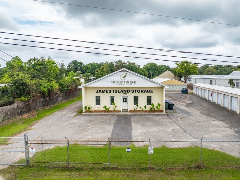 More Photos Of 1719 Signal Point Rd, Charleston Self Storage For Sale