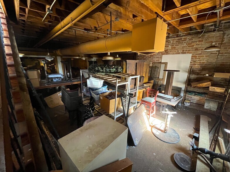 More Photos Of 1021 Pleasant st, New Orleans Warehouse For Sale