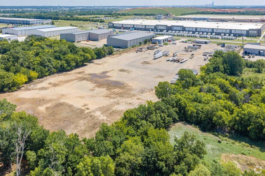 More Photos Of 2521 Council Rd, Oklahoma City Land For Lease