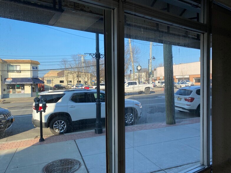 More Photos Of 10 W Main St, Elmsford Medical For Sale