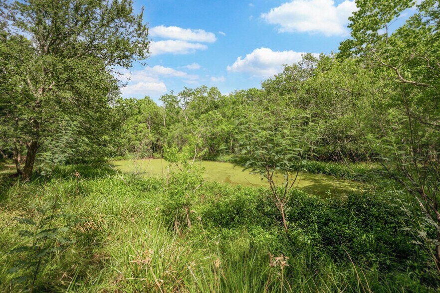 More Photos Of 2932 W FM 1462, Rosharon Land For Sale