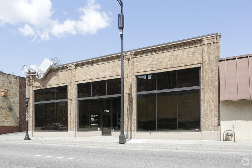 More Photos Of 2375 W University Ave, Saint Paul Office For Lease