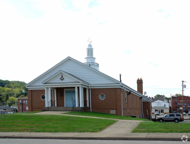 More Photos Of 340 Clay Ave, Mars Lodge Meeting Hall For Lease