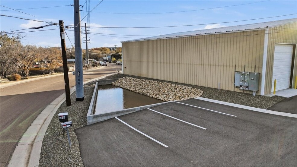 More Photos Of 505 Ez St, Prescott Warehouse For Sale