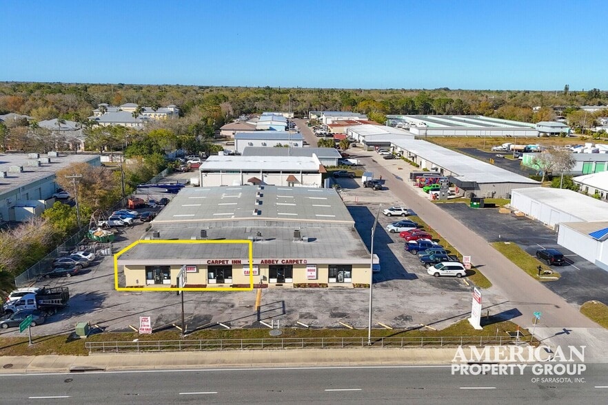 More Photos Of 4107 Clark Rd, Sarasota Warehouse For Lease