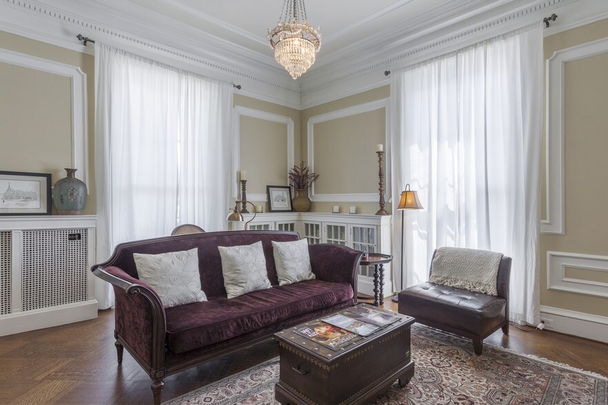 More Photos Of 453 Angell St, Providence Apartments For Sale