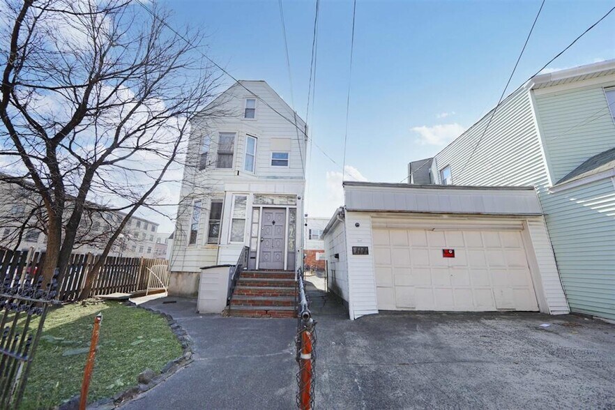 More Photos Of 115 Hackensack Ave, Weehawken Land For Sale