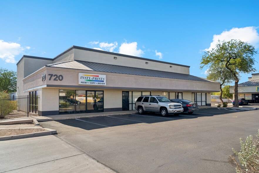 More Photos Of 680-720 W Prince Rd, Tucson Unknown For Lease