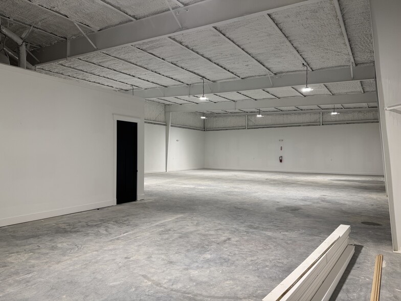 More Photos Of 12362 Speedway Blvd, Hardeeville Light Distribution For Lease