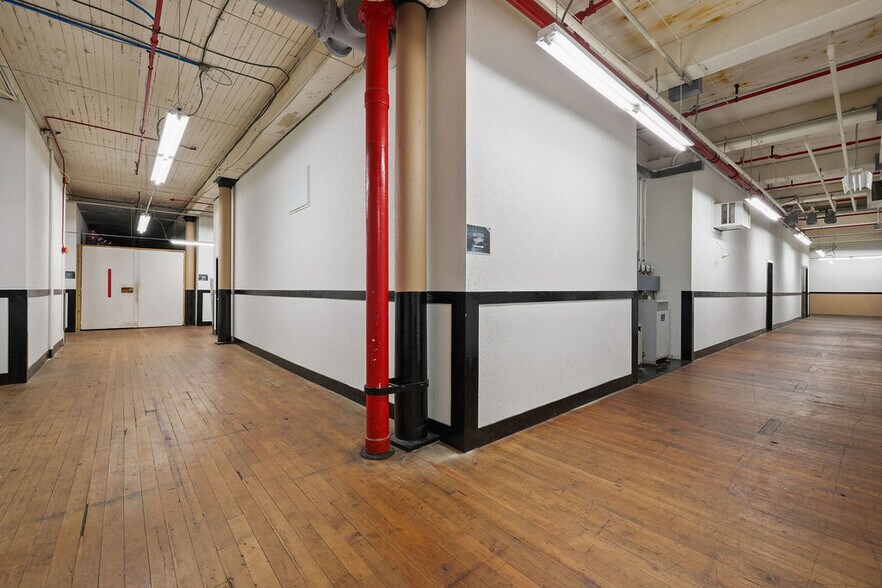 More Photos Of 118-122 Manton Ave, Providence Manufacturing For Sale