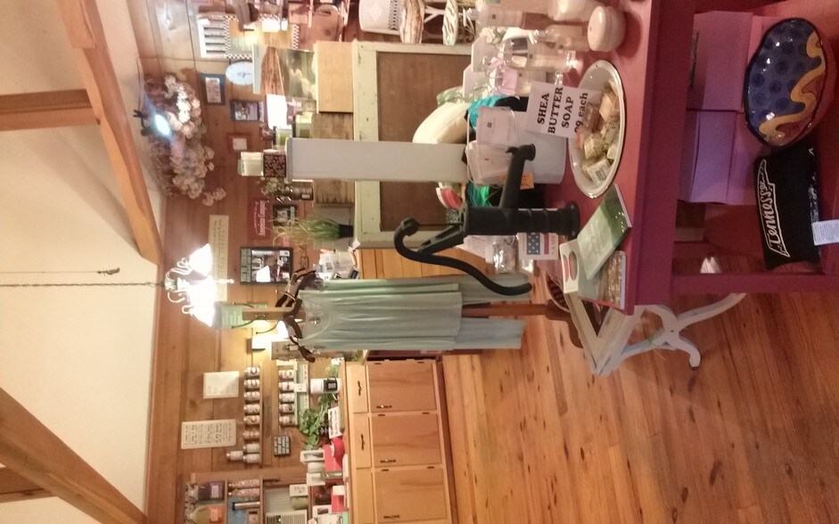More Photos Of 2300 Highway 127 S, Crossville Freestanding For Sale