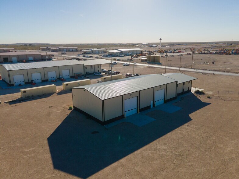 More Photos Of 16680 W Basin St, Odessa Warehouse For Sale