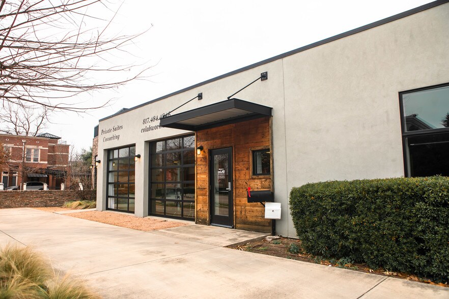More Photos Of 262 Carroll St, Fort Worth Office For Lease
