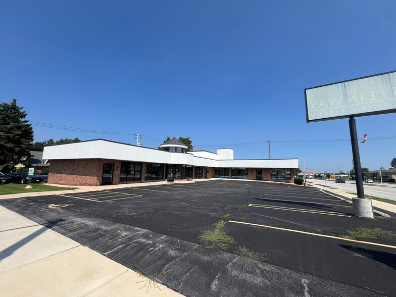 Primary Photo Of 11520 W North Ave, Wauwatosa General Retail For Sale