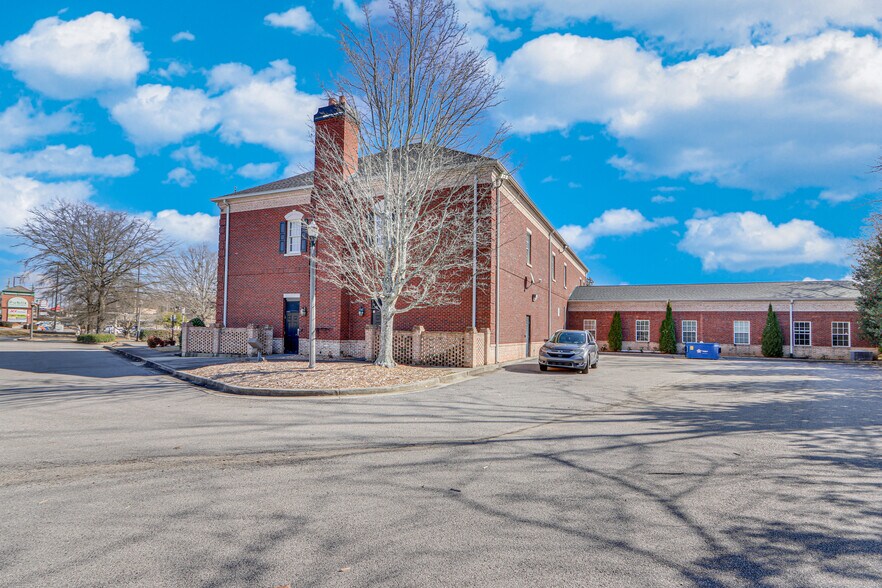 More Photos Of 3461 Atlanta Hwy, Flowery Branch Office For Sale