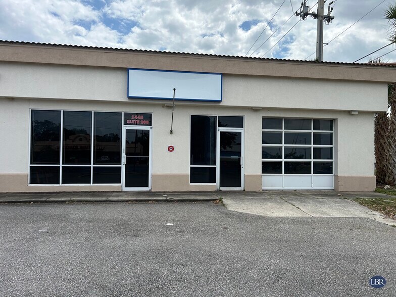 More Photos Of 1445 W New Haven Ave, West Melbourne Auto Repair For Lease